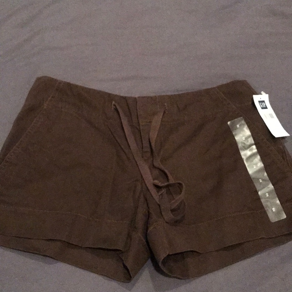 Gap shorts